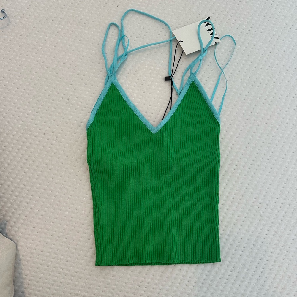 Knit cropped top